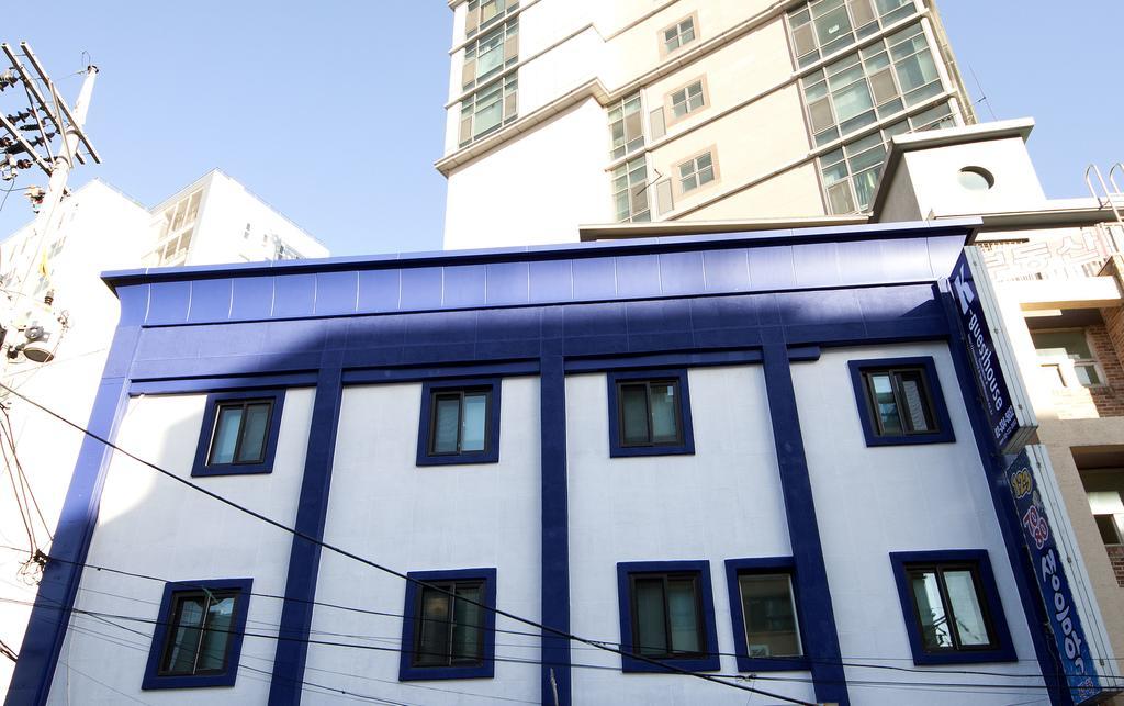 K-Guesthouse Sinchon 2 Сеул Экстерьер фото